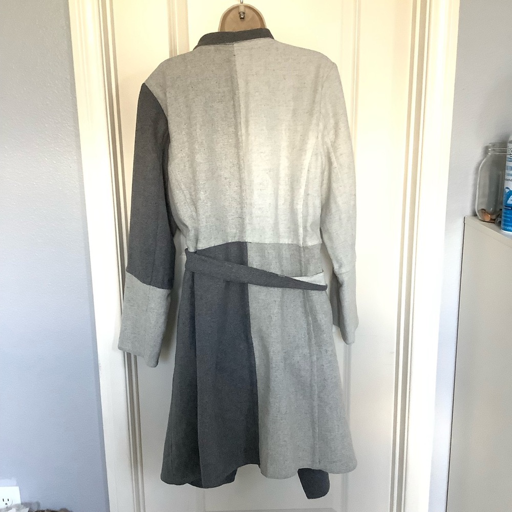 $179 Alfani Women's Gray Colorblocked Wing Collar Belted Waist Jacket Size L/XL - Picture 5 of 9
